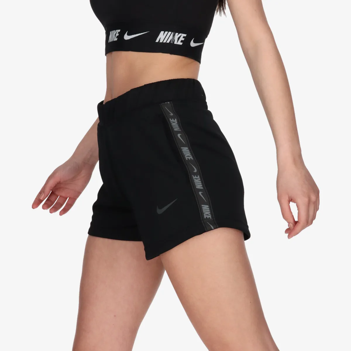 NIKE Šorc Tape