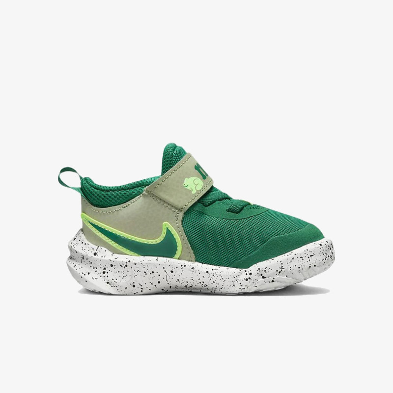 NIKE Patike Team Hustle D 10