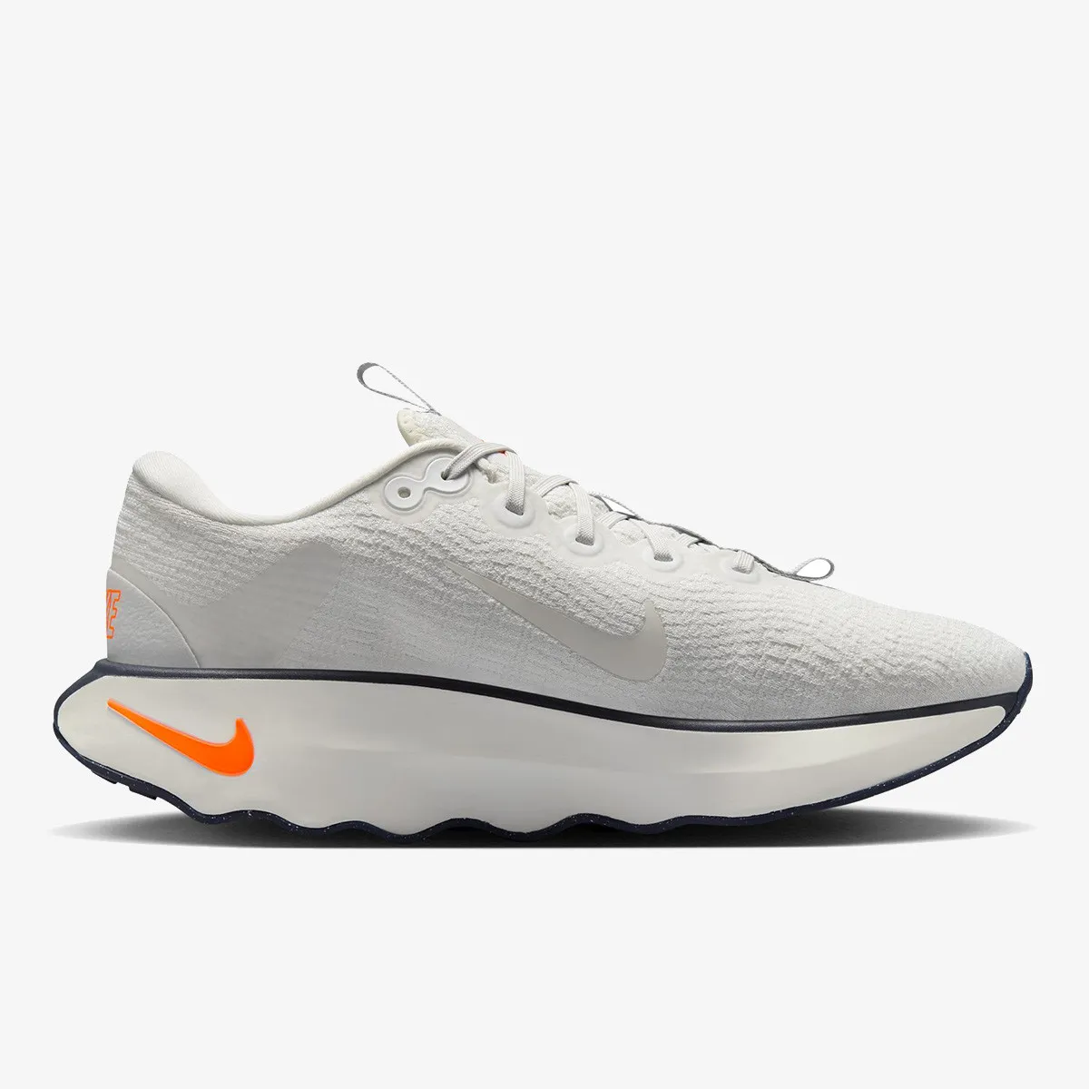 NIKE Patike NIKE MOTIVA 