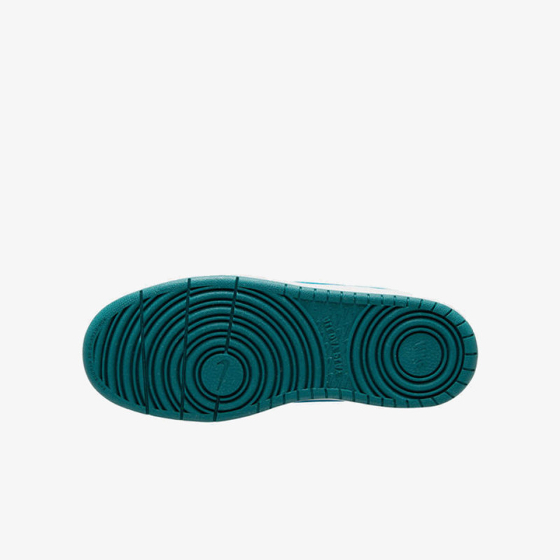 NIKE Patike Court Borough Low Recraft