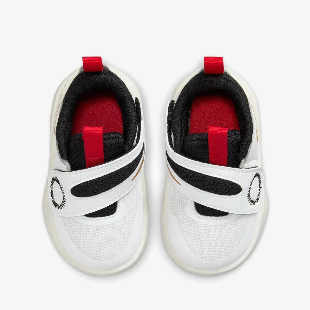 NIKE Patike Team Hustle D 11