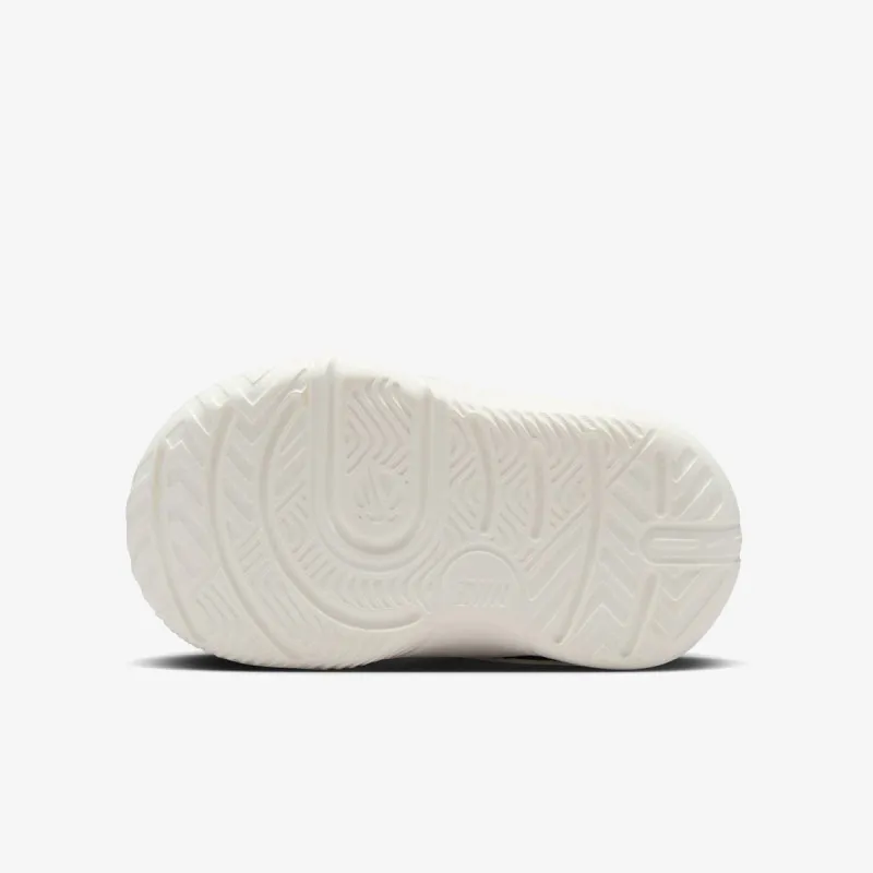 NIKE Patike Team Hustle D 11