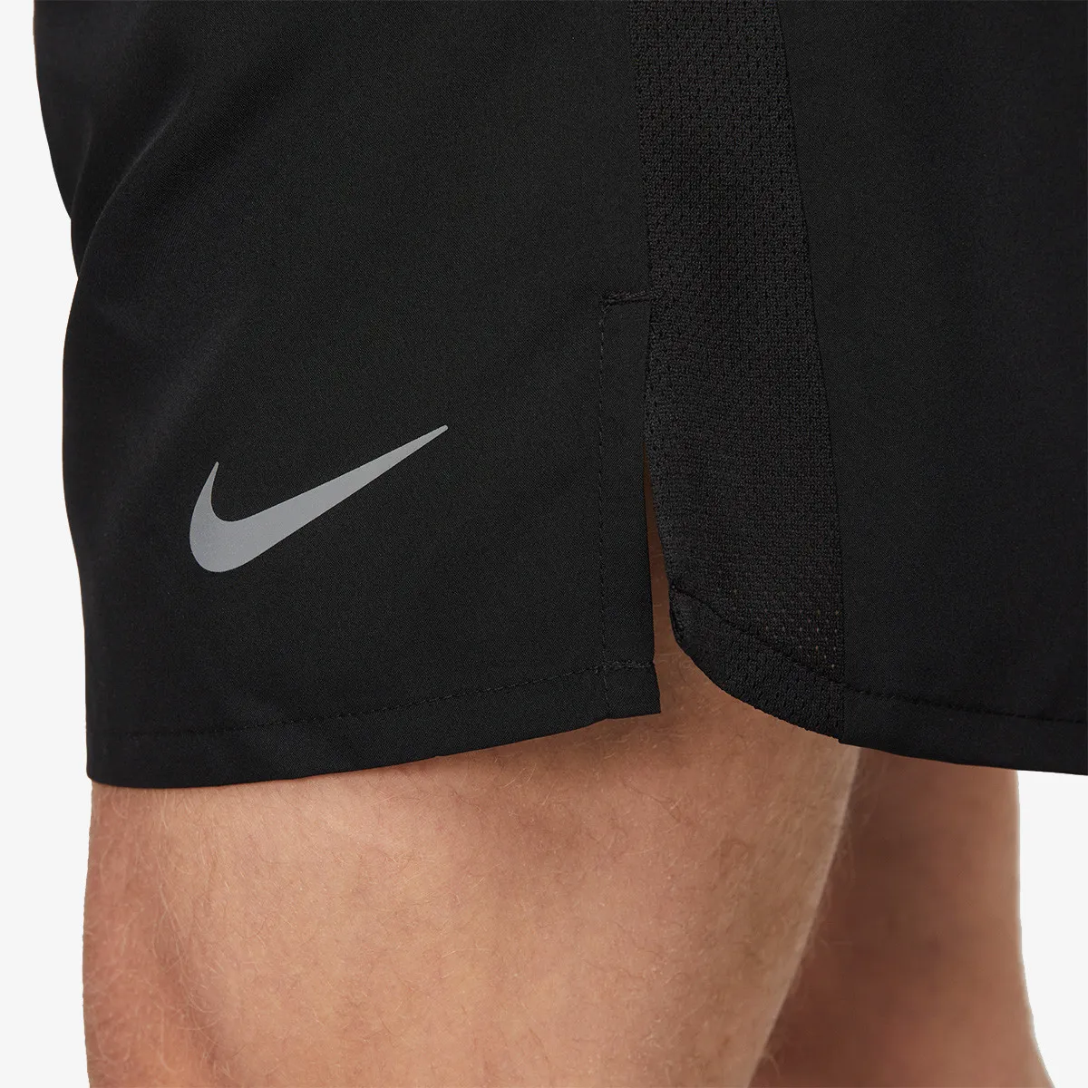 NIKE Šorc Challenger 
