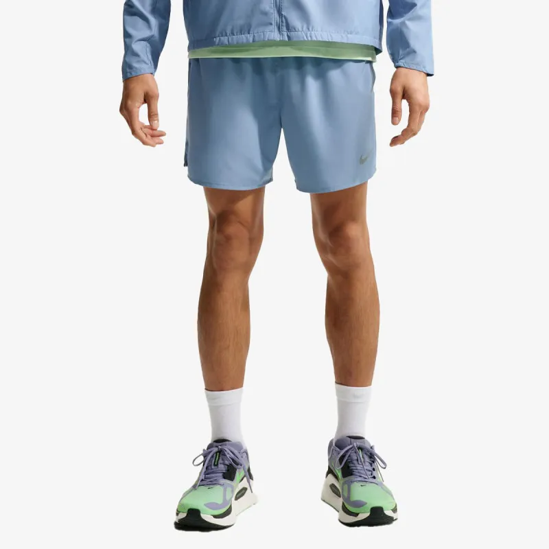 NIKE Šorc Challenger 