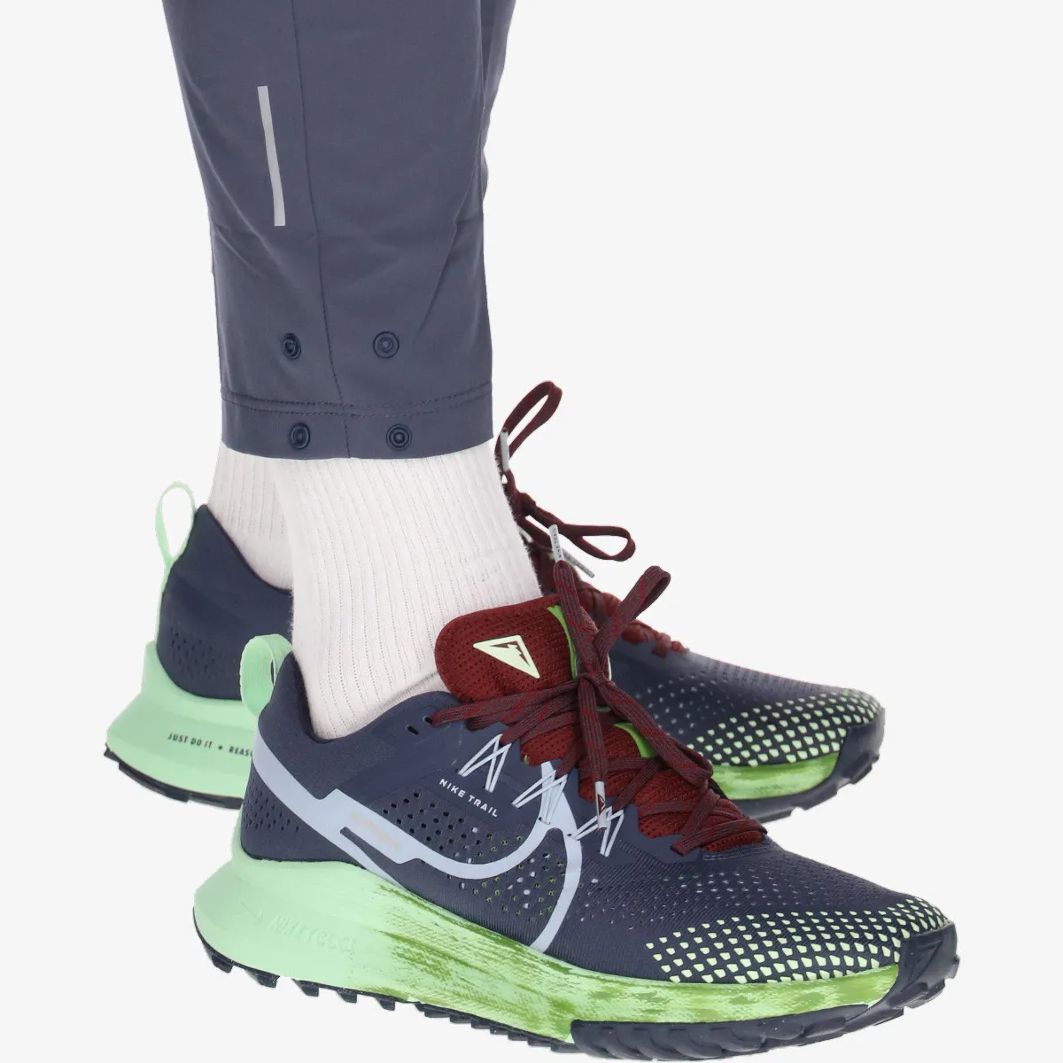 NIKE Donji deo trenerke Trail Dawn Range