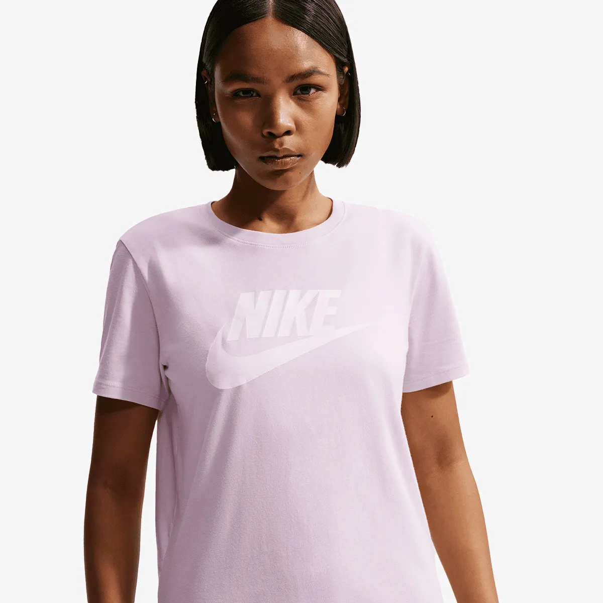 NIKE Majica W NSW CLUB SS TEE ICN FTRA 