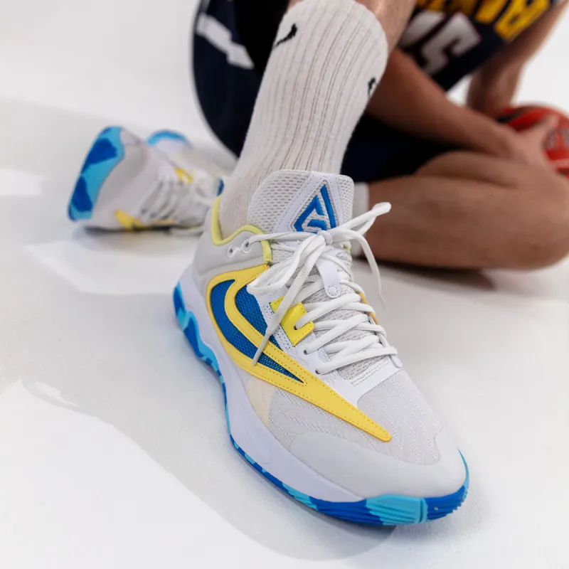 NIKE Patike Giannis Immortality 3 