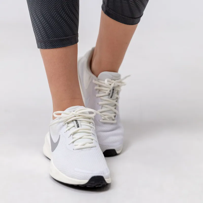 NIKE Patike Revolution 7 