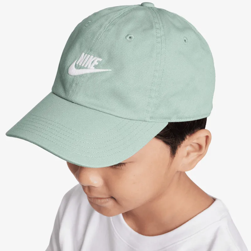 NIKE Kačket Club 