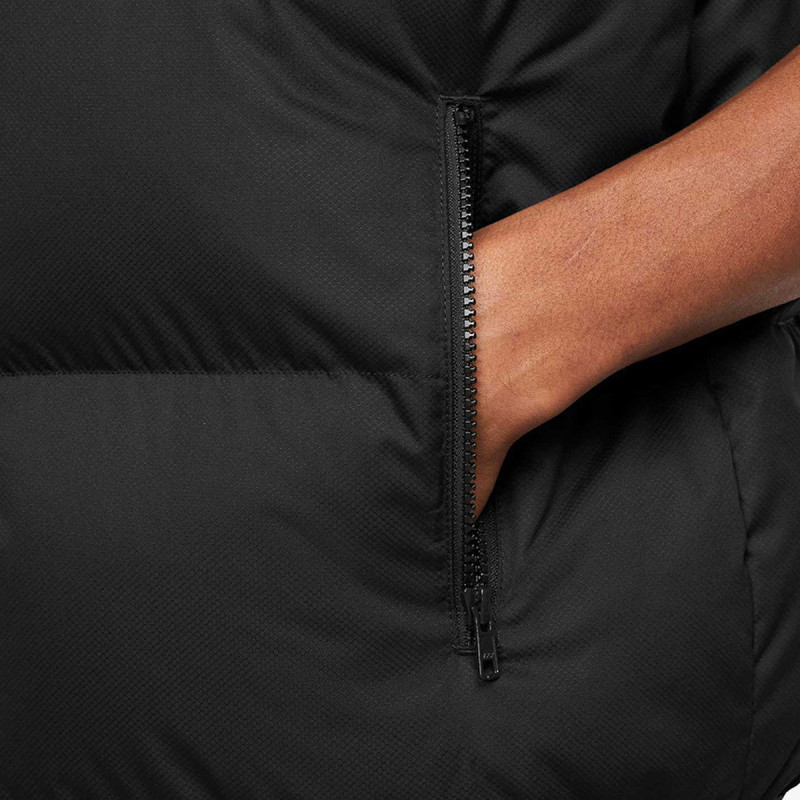 NIKE Prsluk Club Puffer