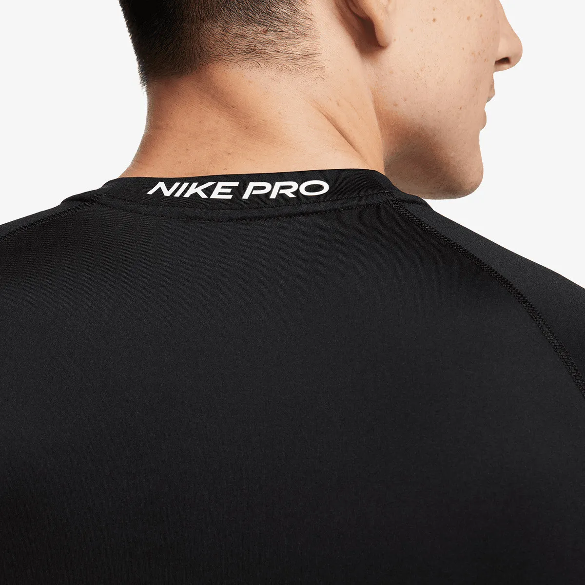 NIKE Majica Pro