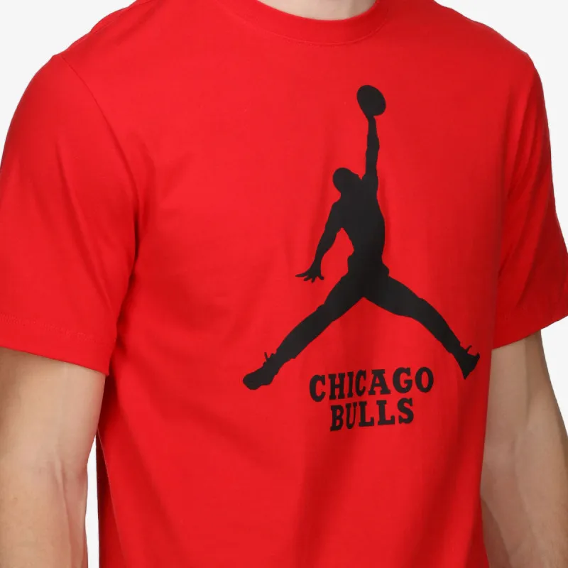 NIKE Majica Chicago Bulls Essential 