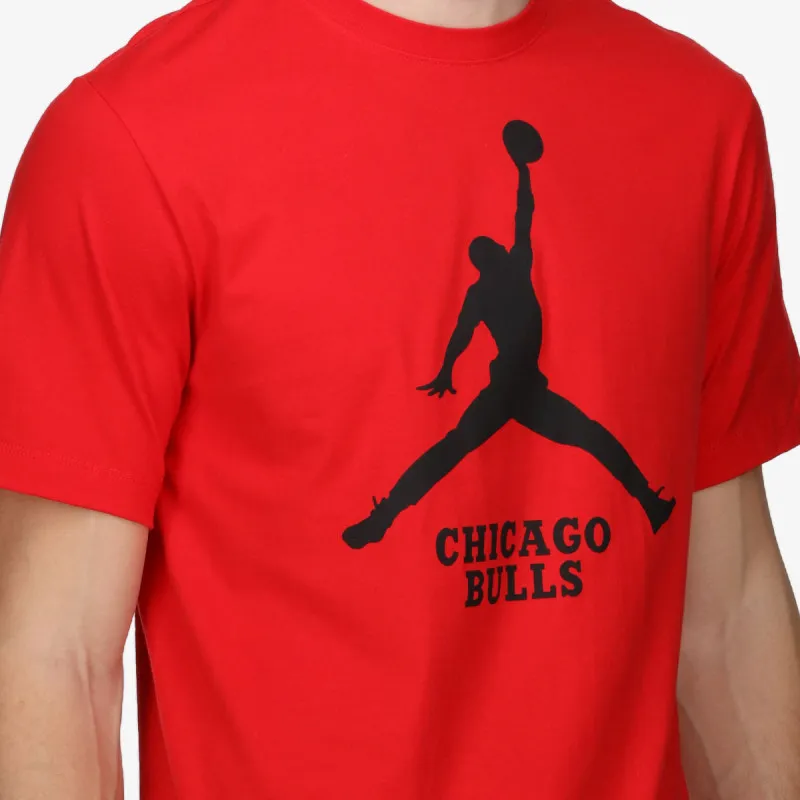 NIKE Majica Chicago Bulls Essential