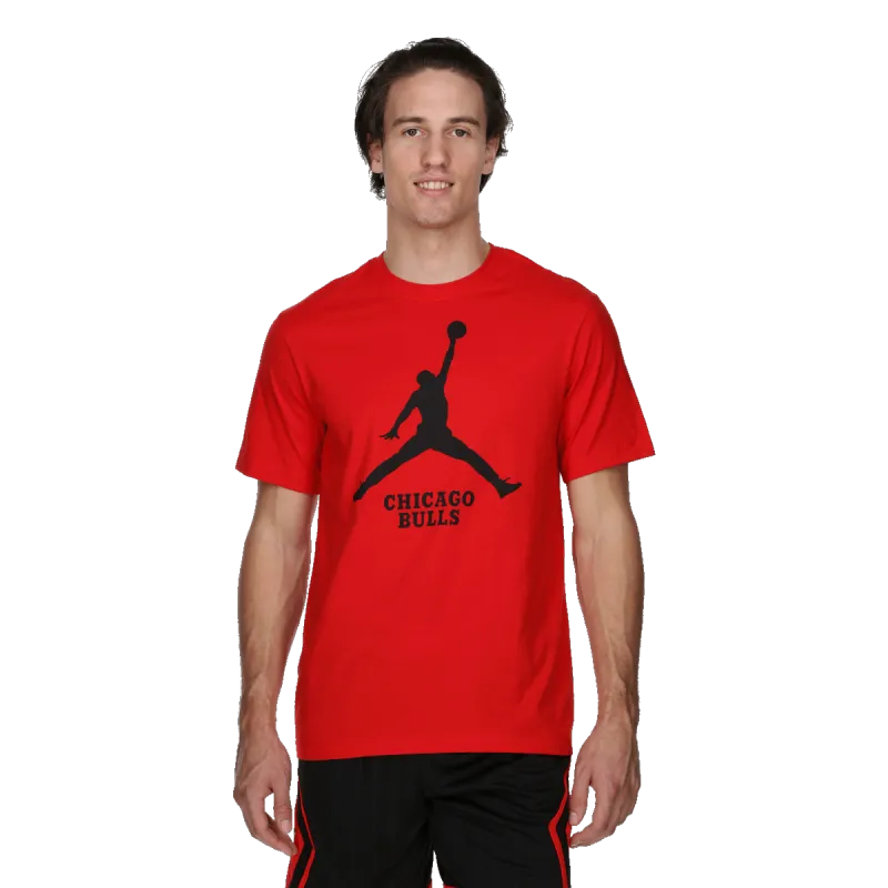 NIKE Majica Chicago Bulls Essential 