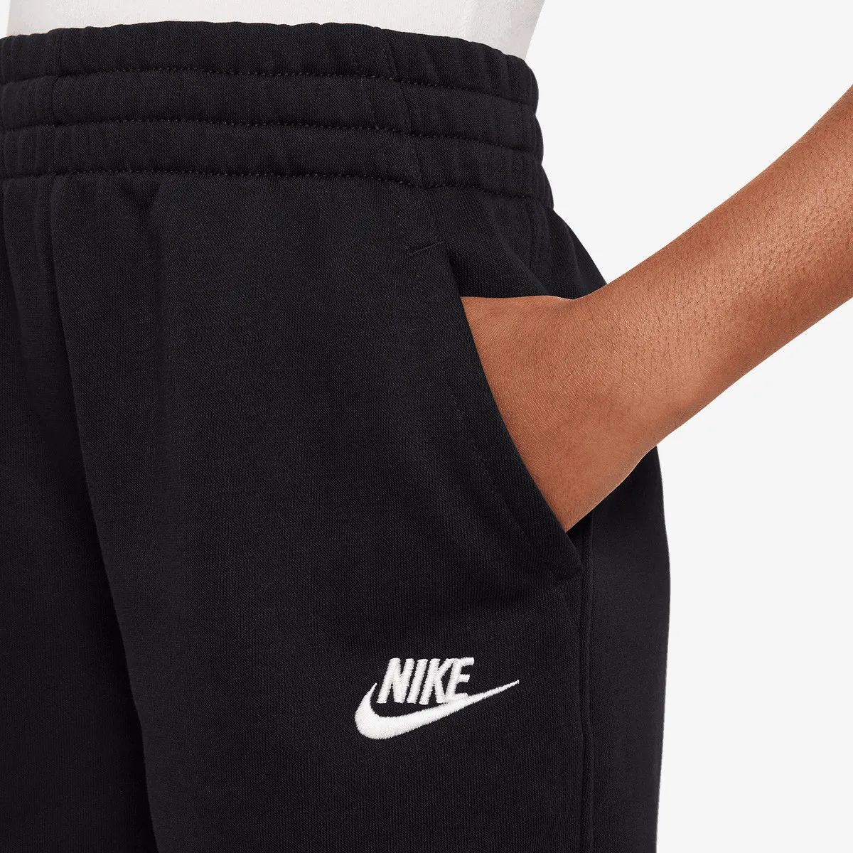 NIKE Šorc Club