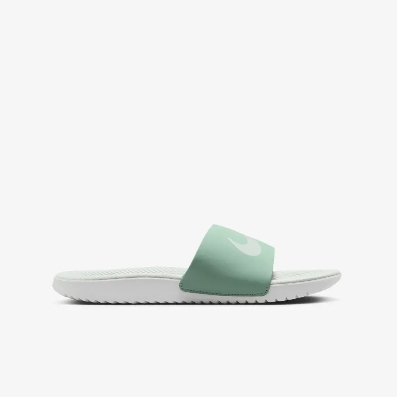 NIKE Papuče Kawa