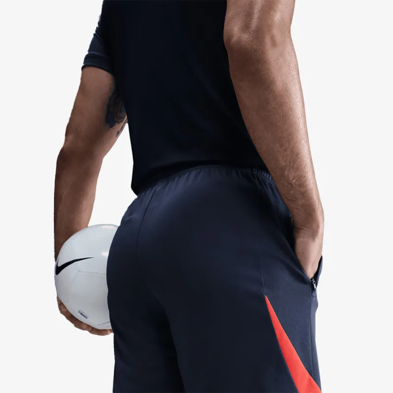 NIKE Šorc Strike 
