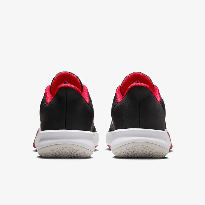 NIKE Patike Precision 7