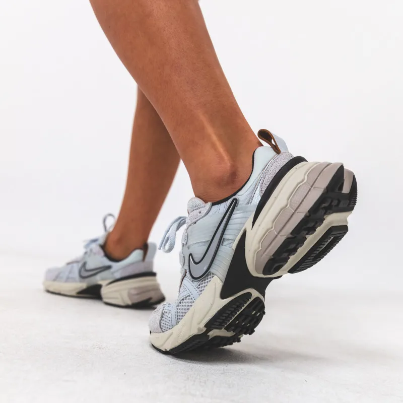 NIKE Patike W NIKE V2K RUN C.O.R.