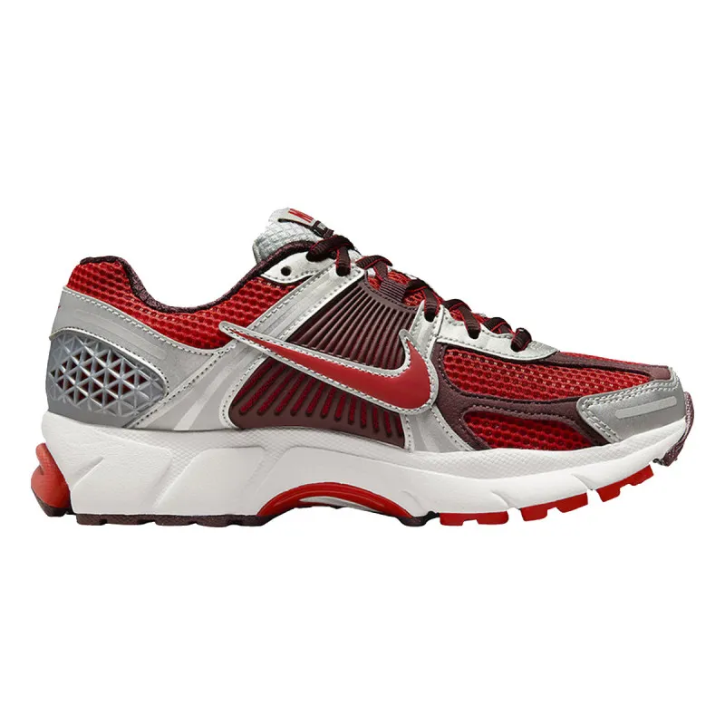NIKE Patike Zoom Womero 5 