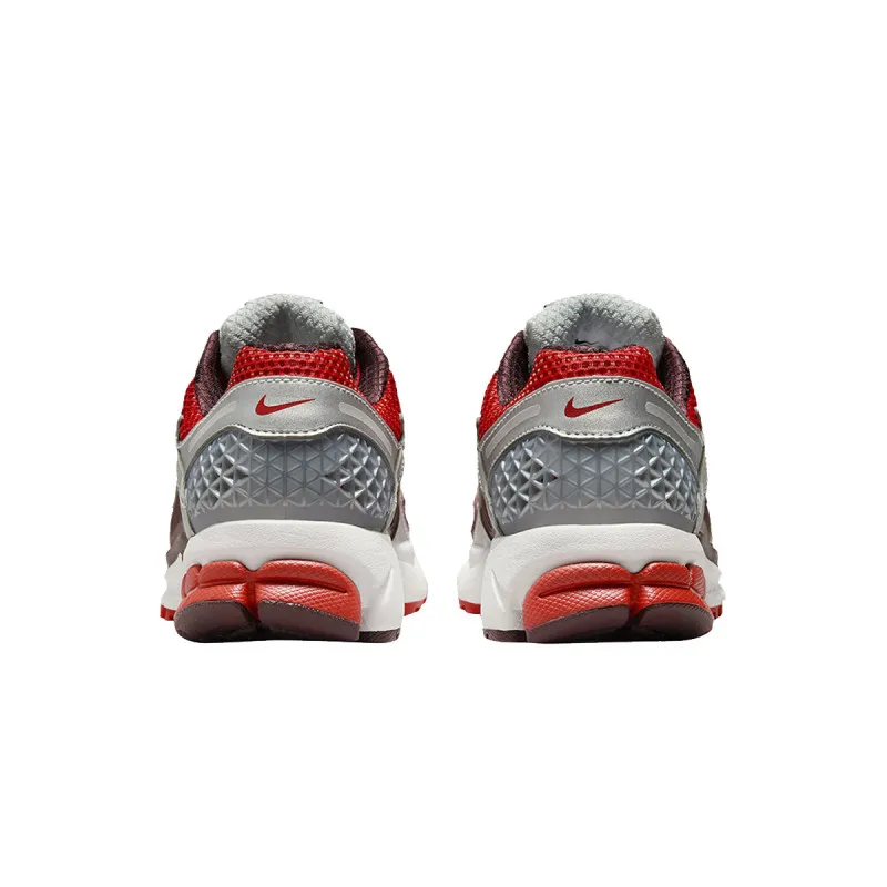 NIKE Patike Zoom Womero 5 