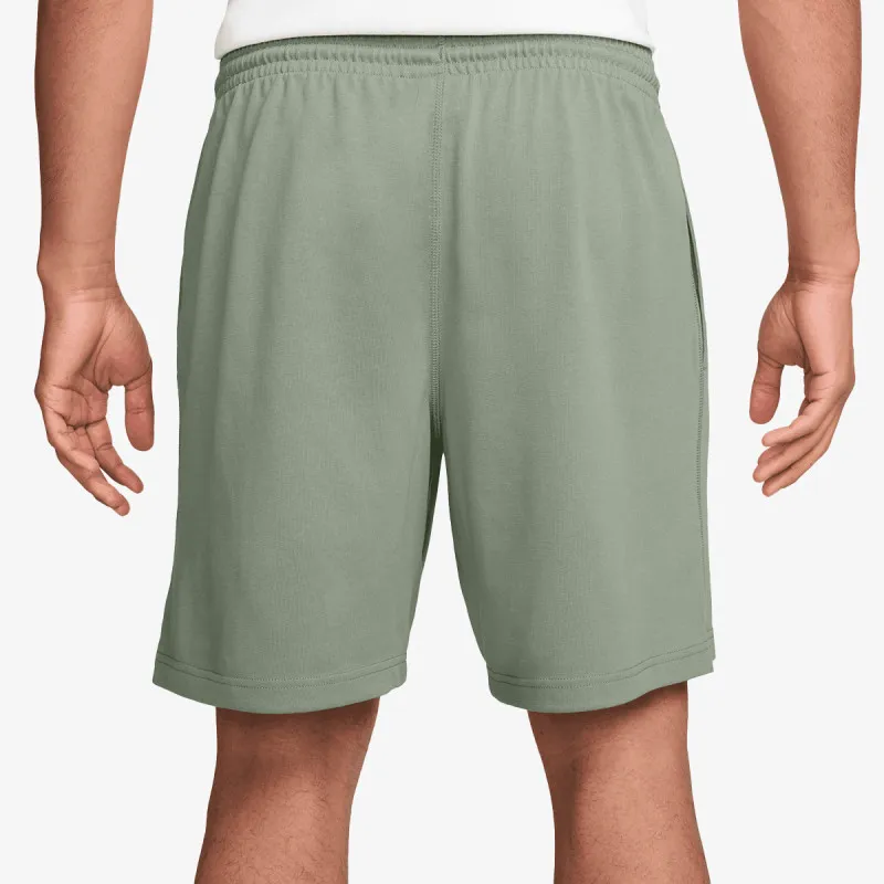 NIKE Šorc Club