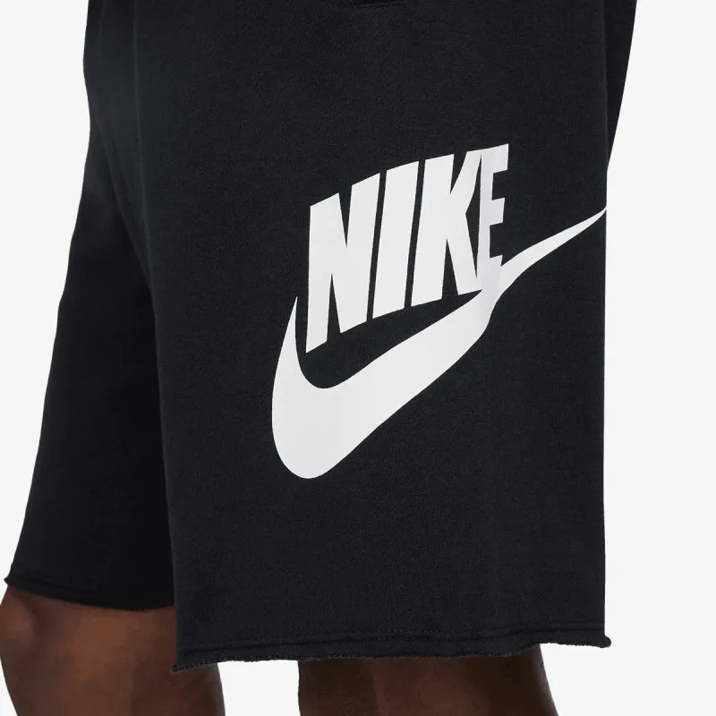 NIKE Šorc Club Alumni
