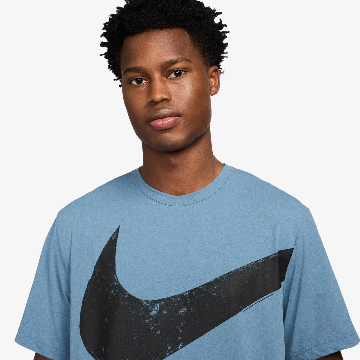 NIKE Majica Hyverse Swoosh
