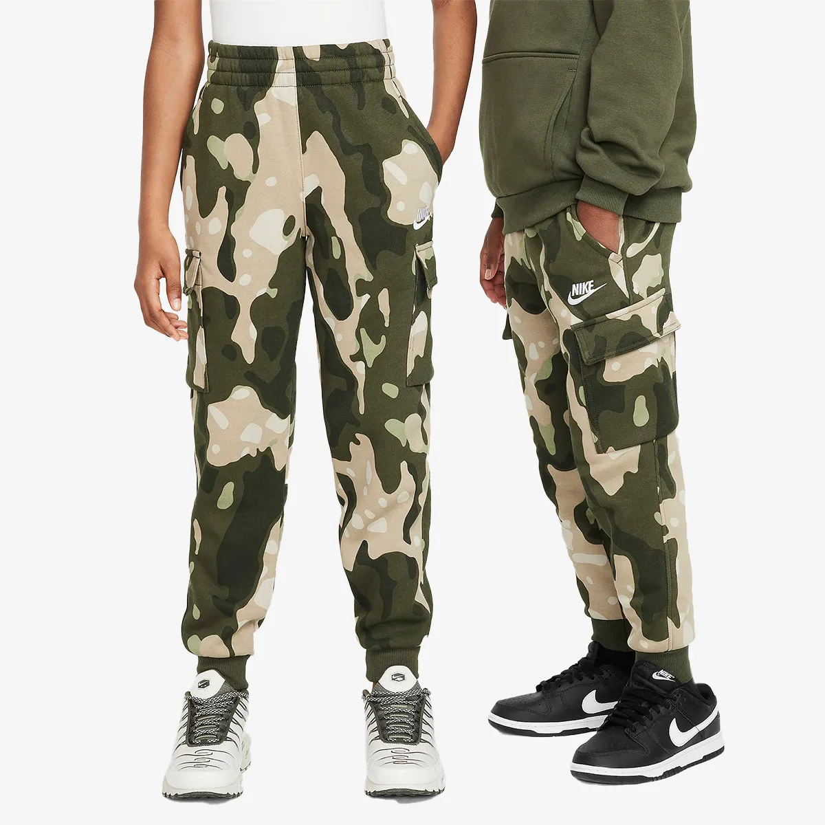 NIKE Donji deo trenerke K NSW CLUB FLC CRGO PNT CAMO