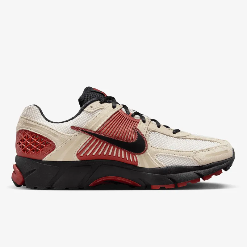 NIKE Patike Vomero 5