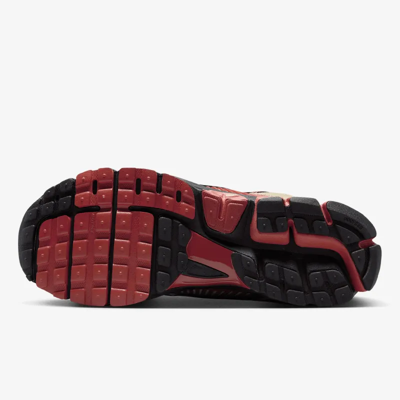 NIKE Patike Vomero 5