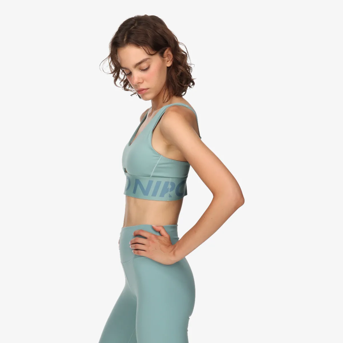 NIKE Bra W NP INDY PLUNGE BRA BOLD 