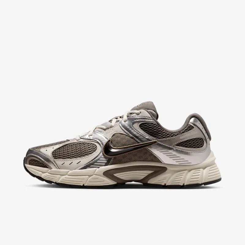NIKE Patike NIKE V5 RNR