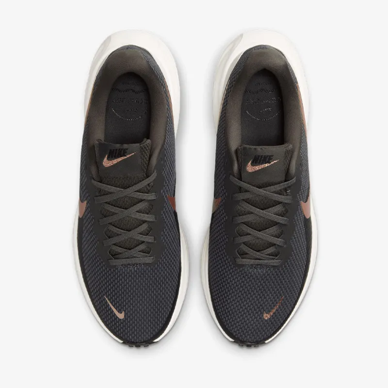 NIKE Patike W NIKE REVOLUTION 8