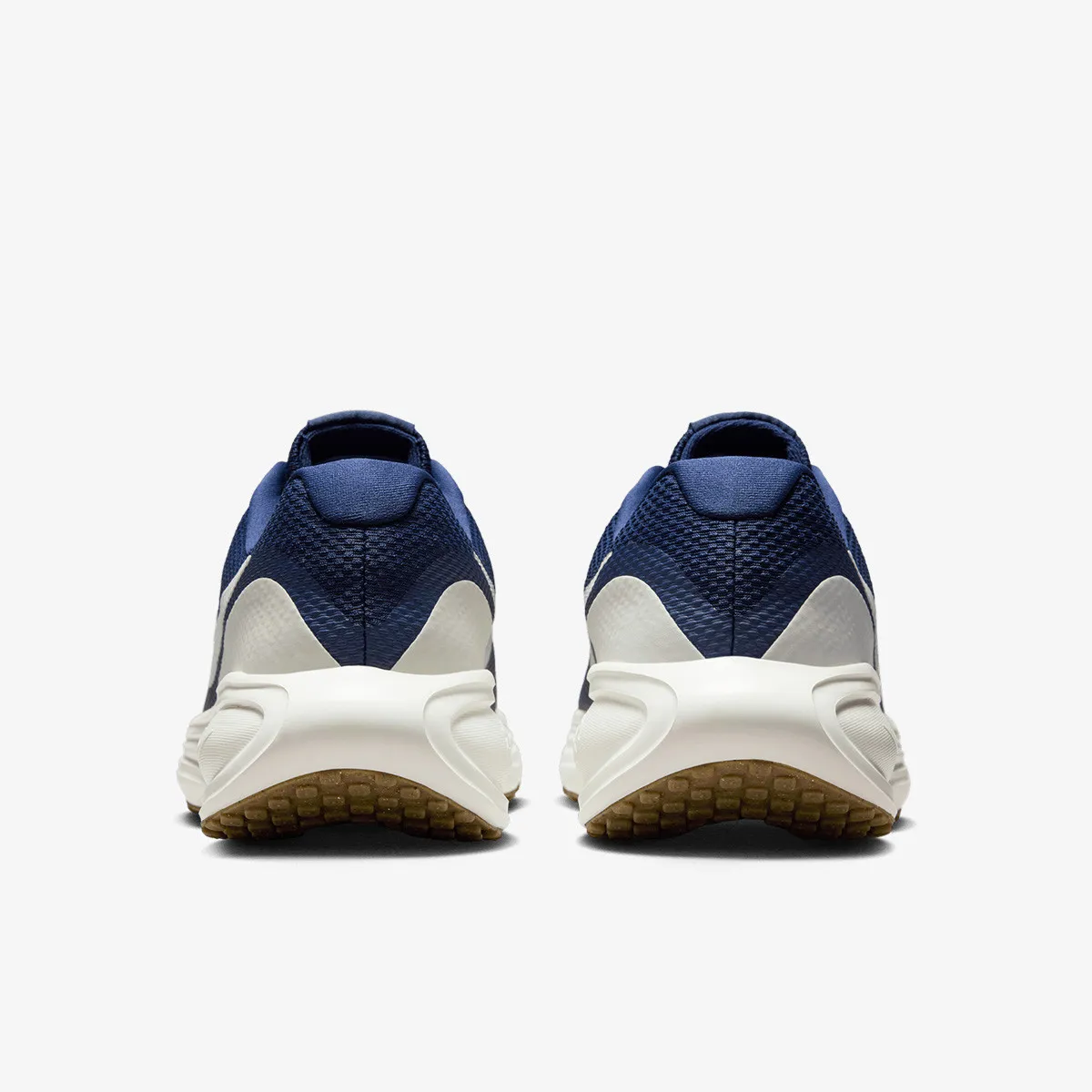 NIKE Patike Revolution 8
