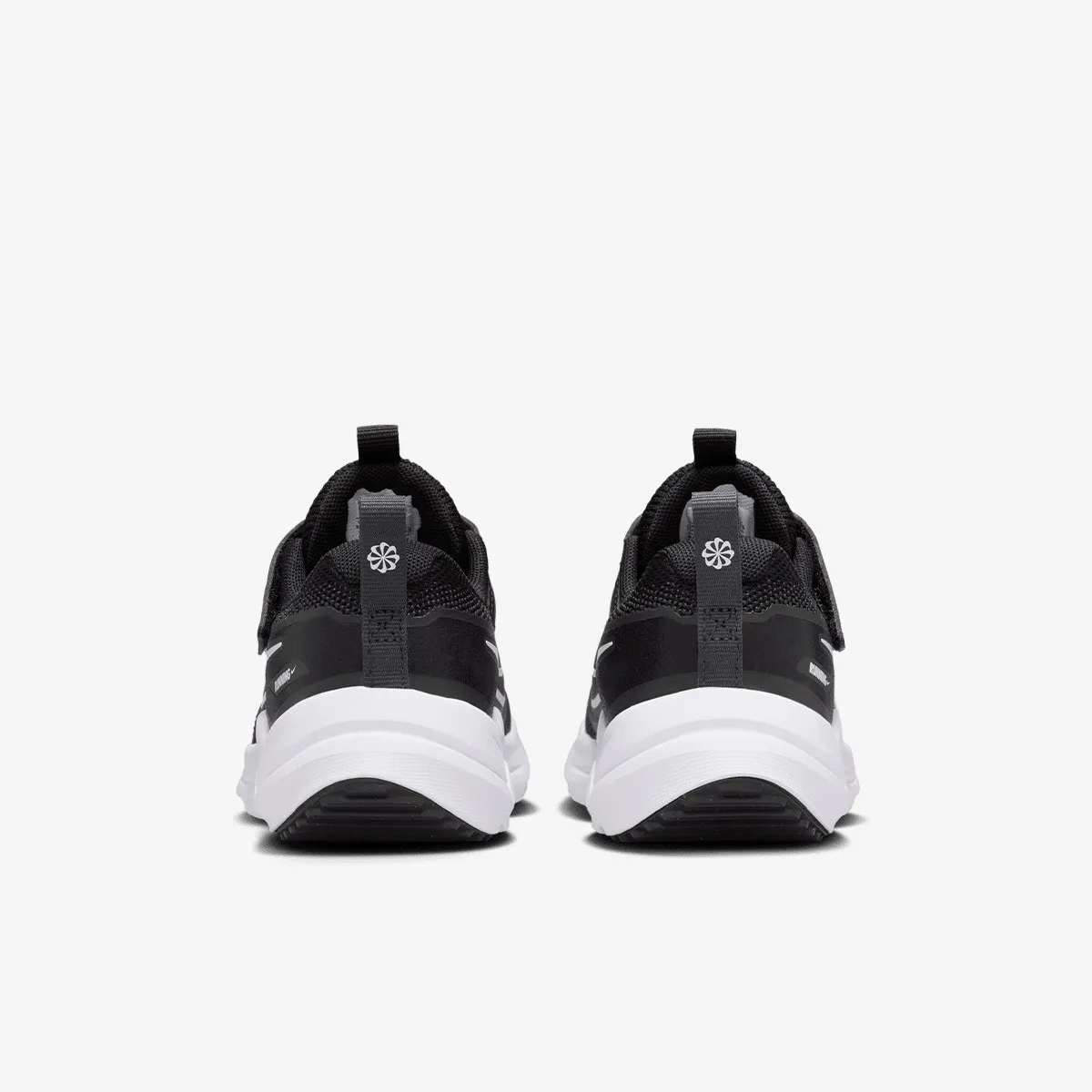 NIKE Patike NIKE COSMIC RUNNER PS 