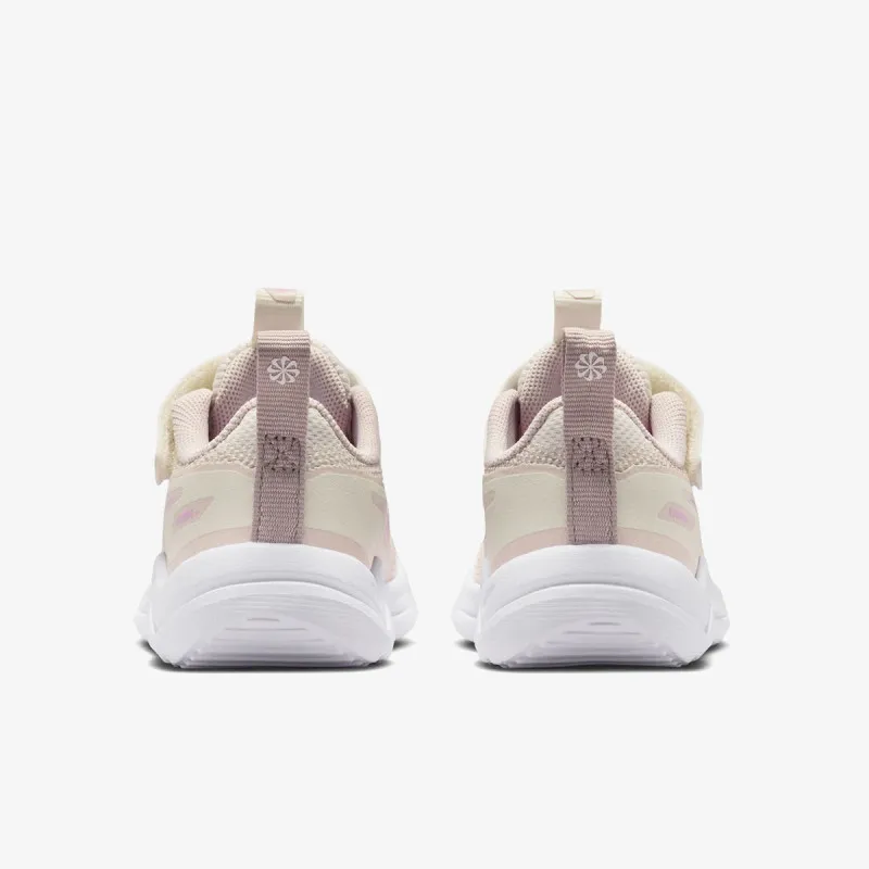 NIKE Patike NIKE COSMIC RUNNER TD 