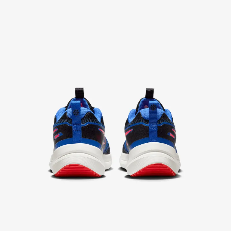 NIKE Patike Cosmic Runner
