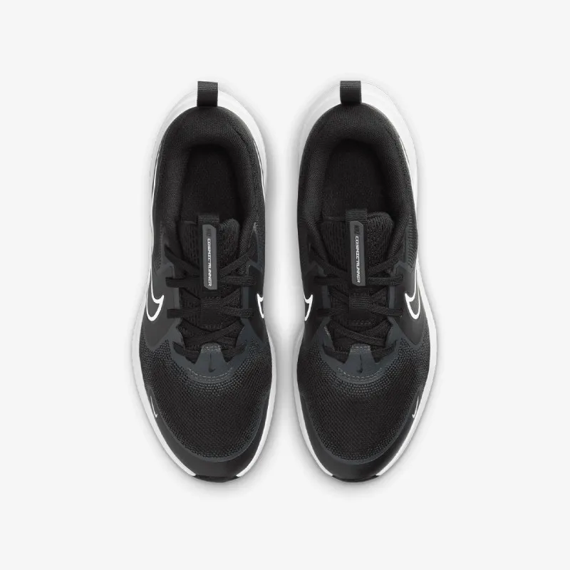 NIKE Patike Cosmic Runner 