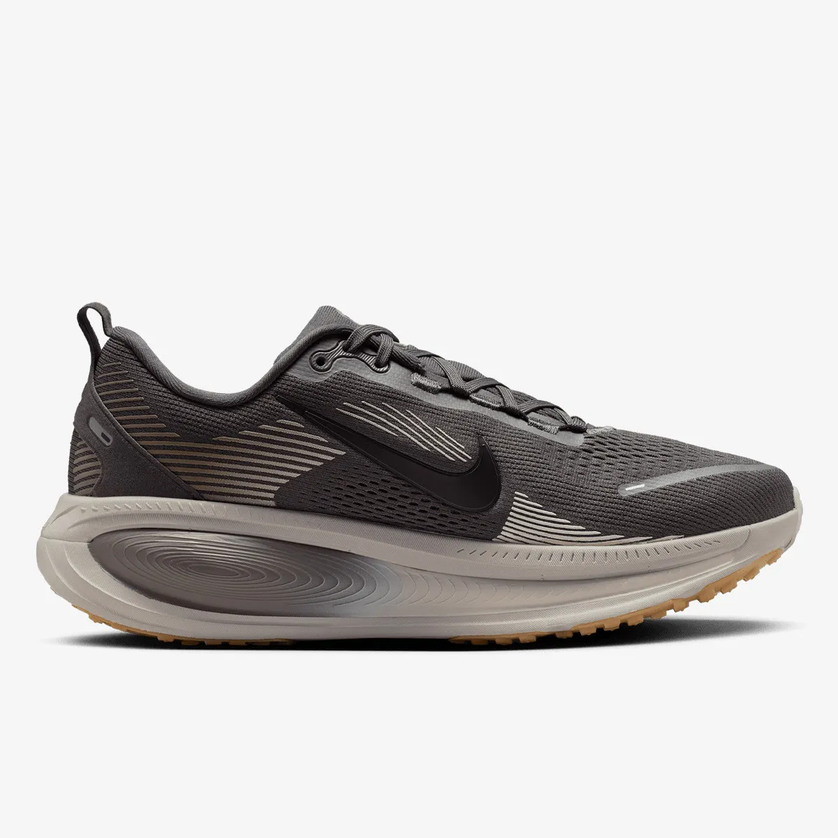 NIKE Patike NIKE VOMERO 18 