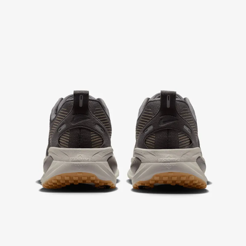 NIKE Patike NIKE VOMERO 18 