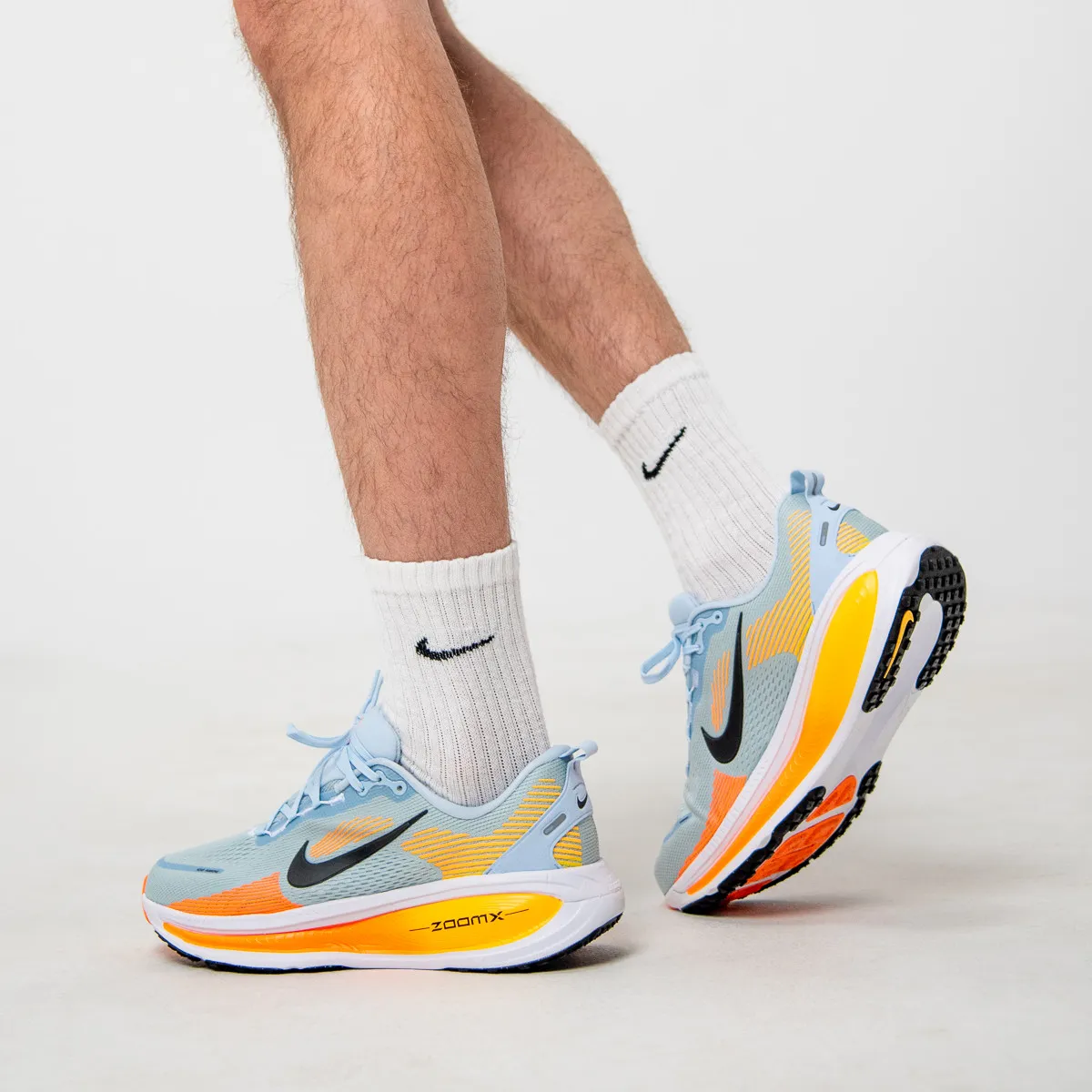 NIKE Patike Vomero 18 