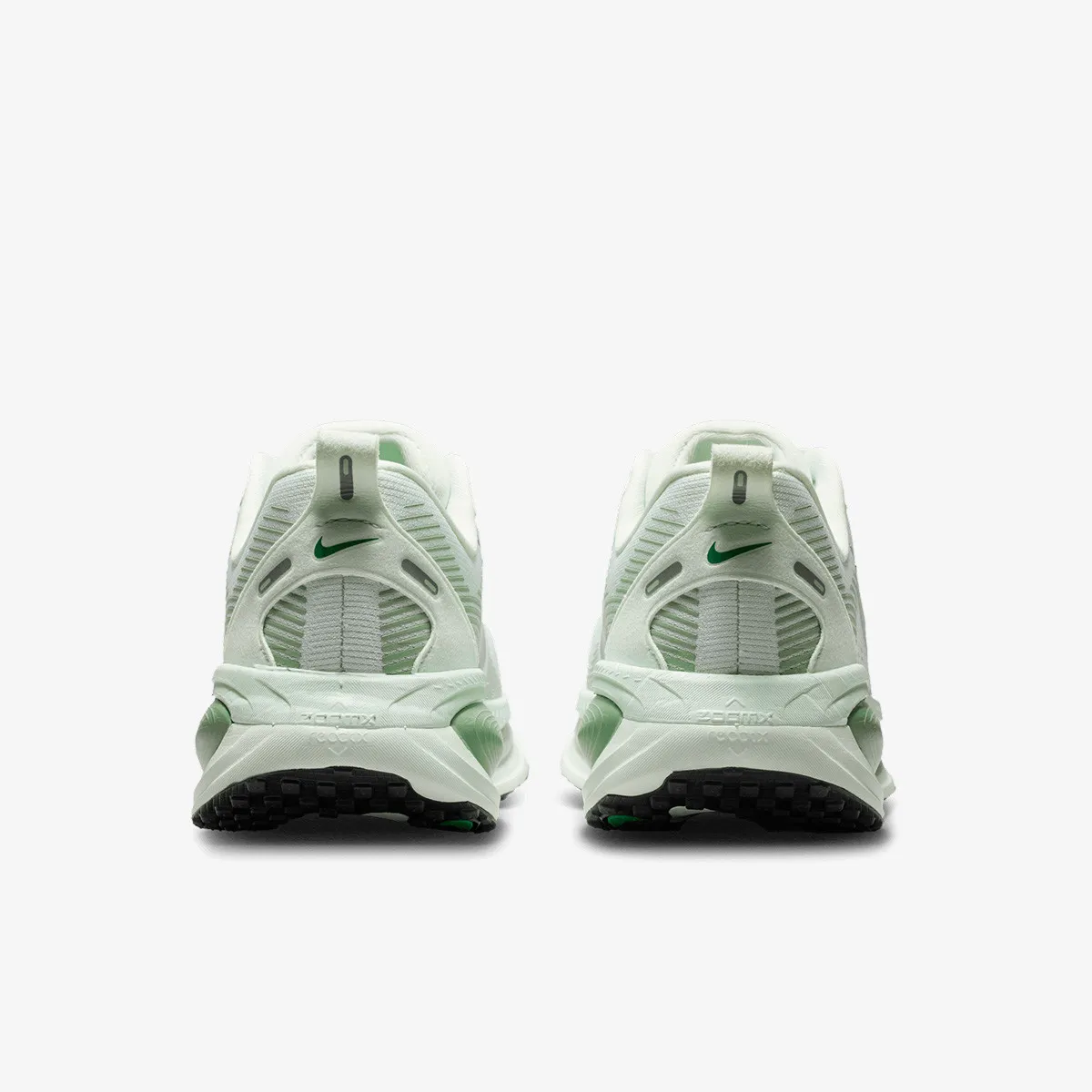 NIKE Patike Vomero 18 