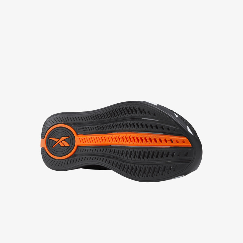 REEBOK Patike NANO X3