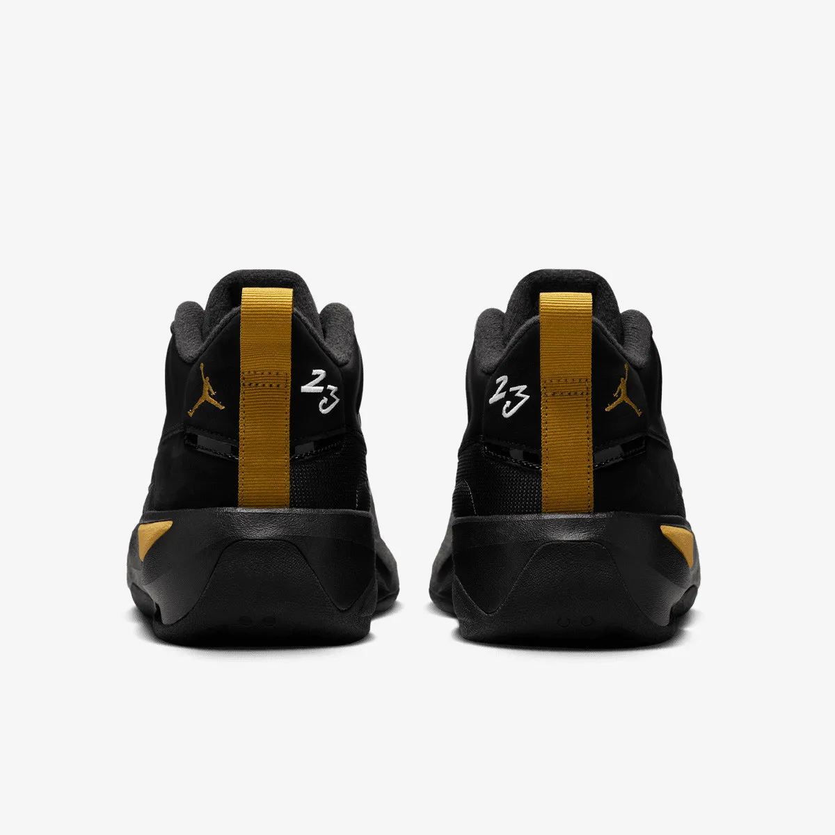 NIKE Patike Max Aura 7