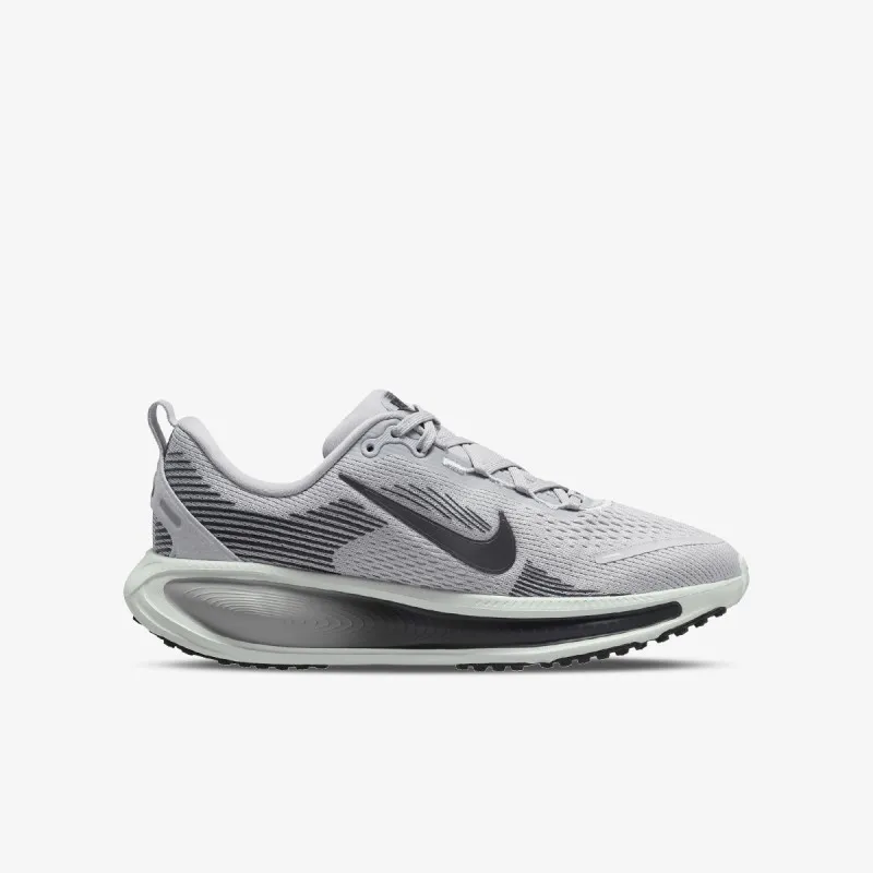 NIKE Patike Vomero 18 