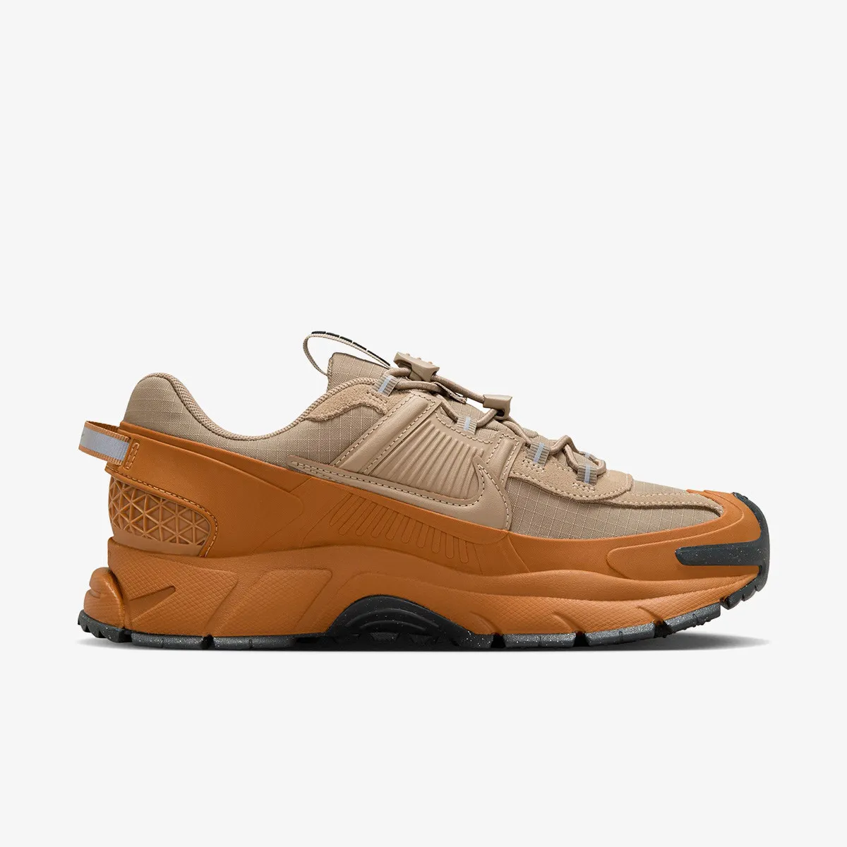NIKE Patike W NIKE ZOOM VOMERO ROAM