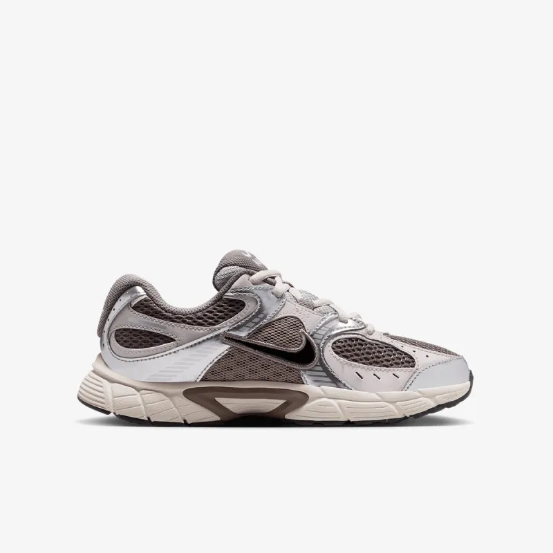 NIKE Patike NIKE V5 RNR (GS)