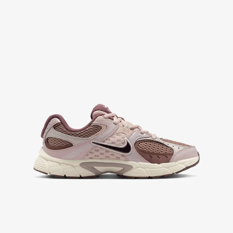 NIKE Patike NIKE V5 RNR BG 