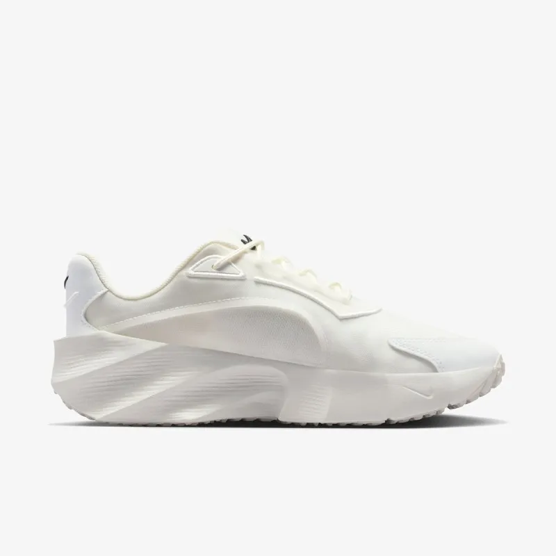 NIKE Patike Aura Edge 